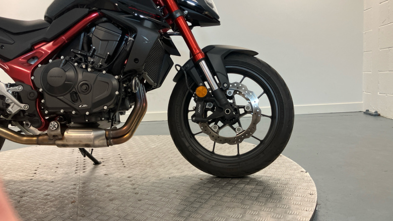 (23MY) Honda CB750 Hornet